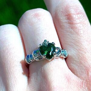 IRISH CLADDAGH RING, SILVER PLATED, SIZE 7